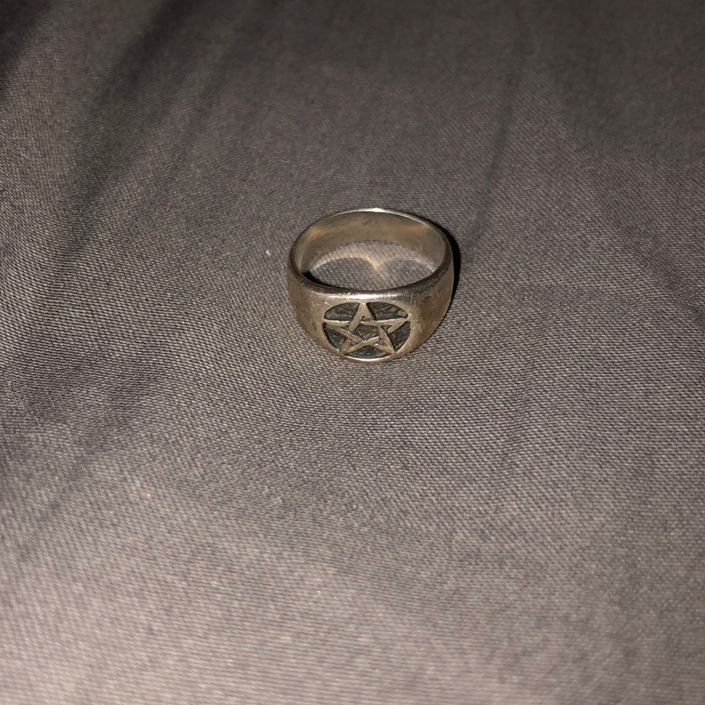 Silver Pentagram Ring